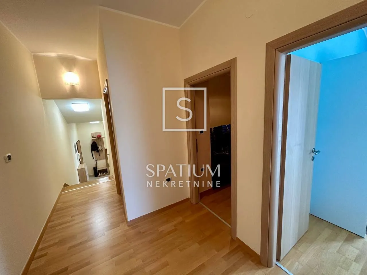 ližnjan, penthouse sa pogledom na more - slika 12
