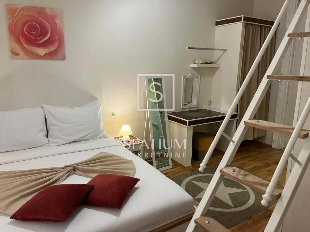 centar, pet studio apartmana - slika 8