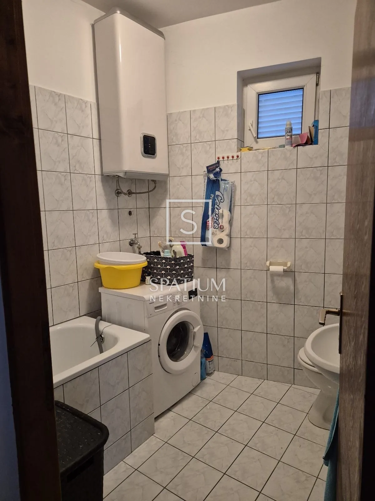 novi vinodolski, kuća u centru - slika 4