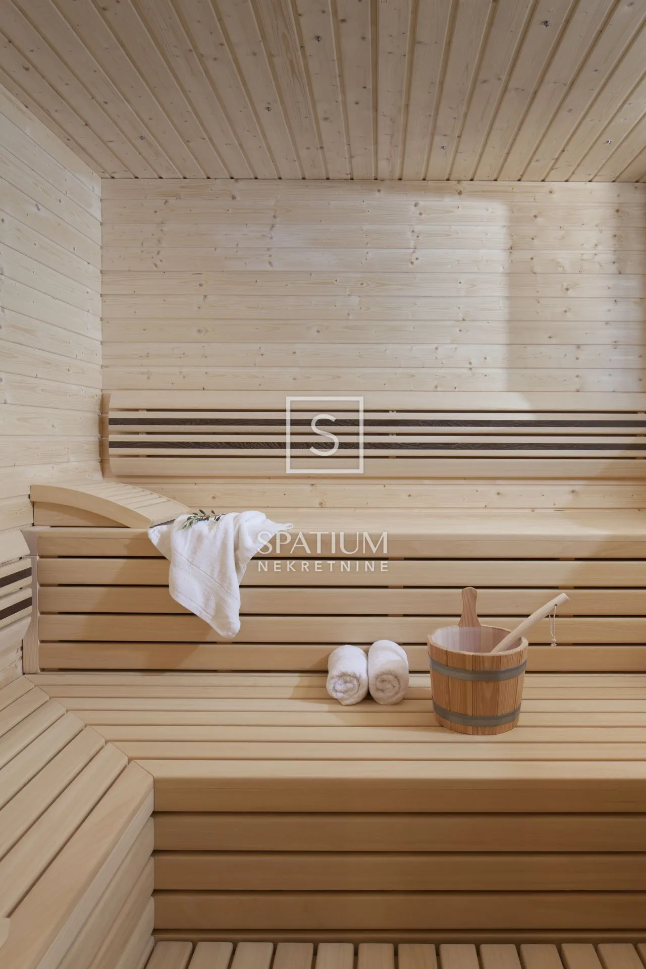 labin, moderna kuća sa bazenom, saunom i jacuzzijem na mirnoj lokaciji - slika 11