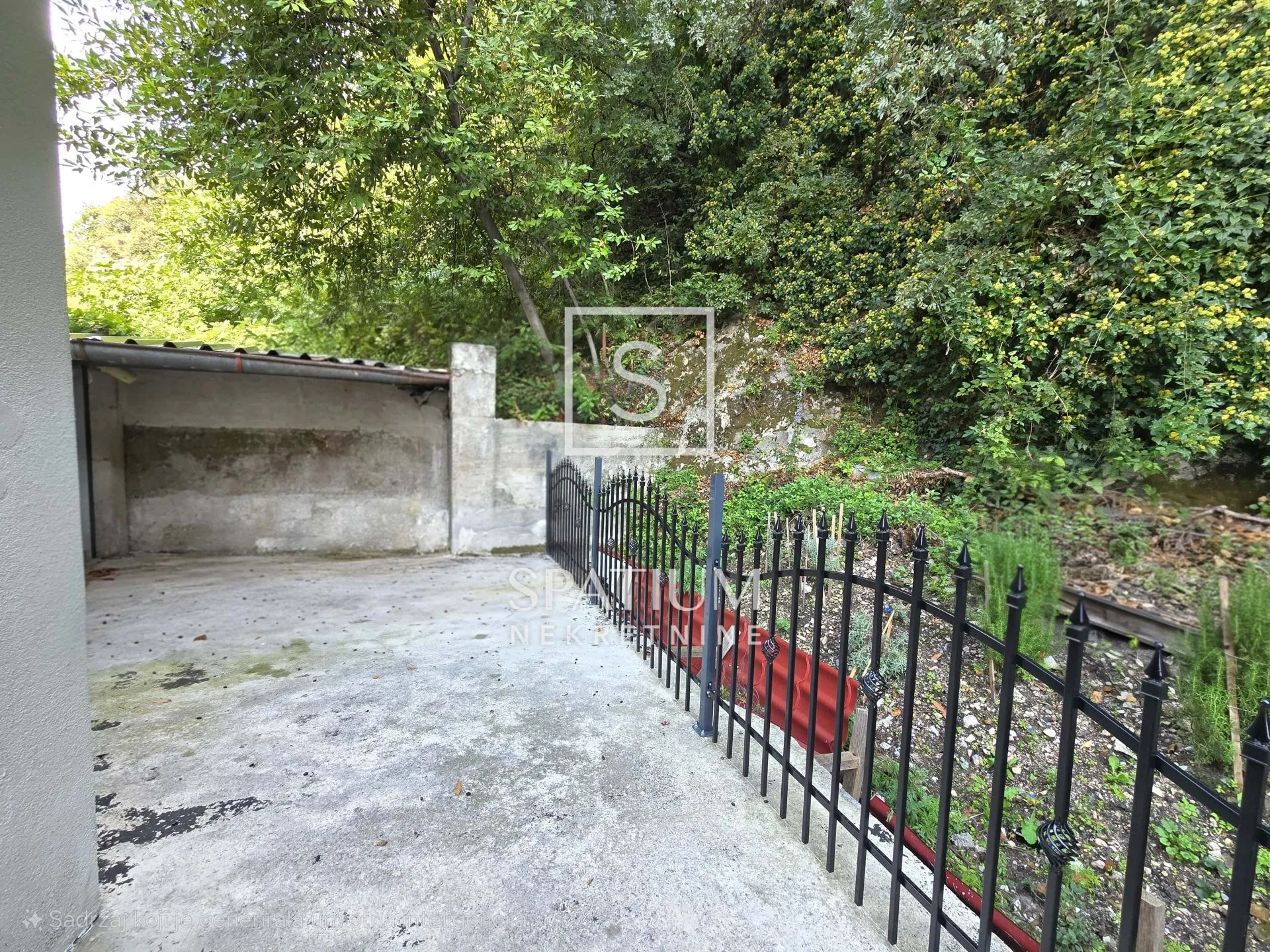 sušak, četverosoban klasičan stan - slika 16