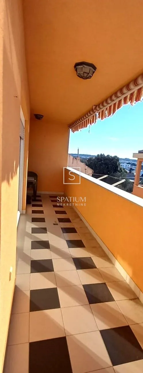 otok pag, novalja, apartman s pogledom na more - slika 3