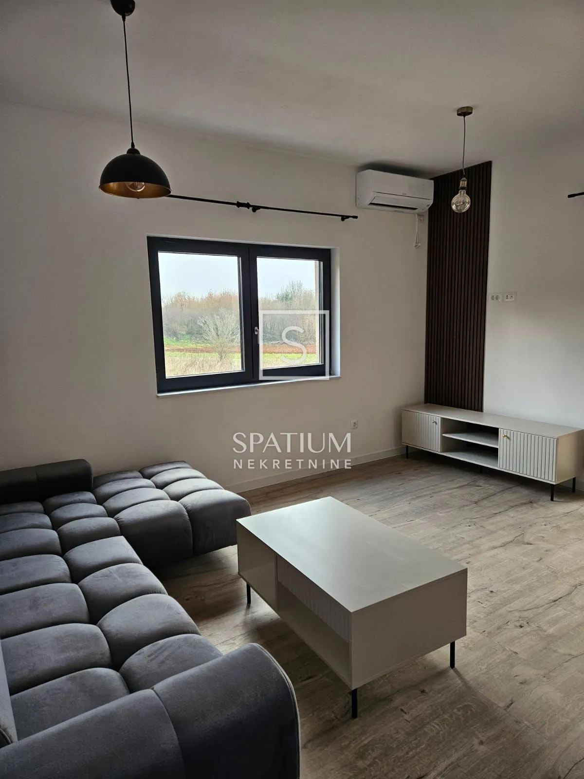 štokovci, vila s bazenom - slika 3