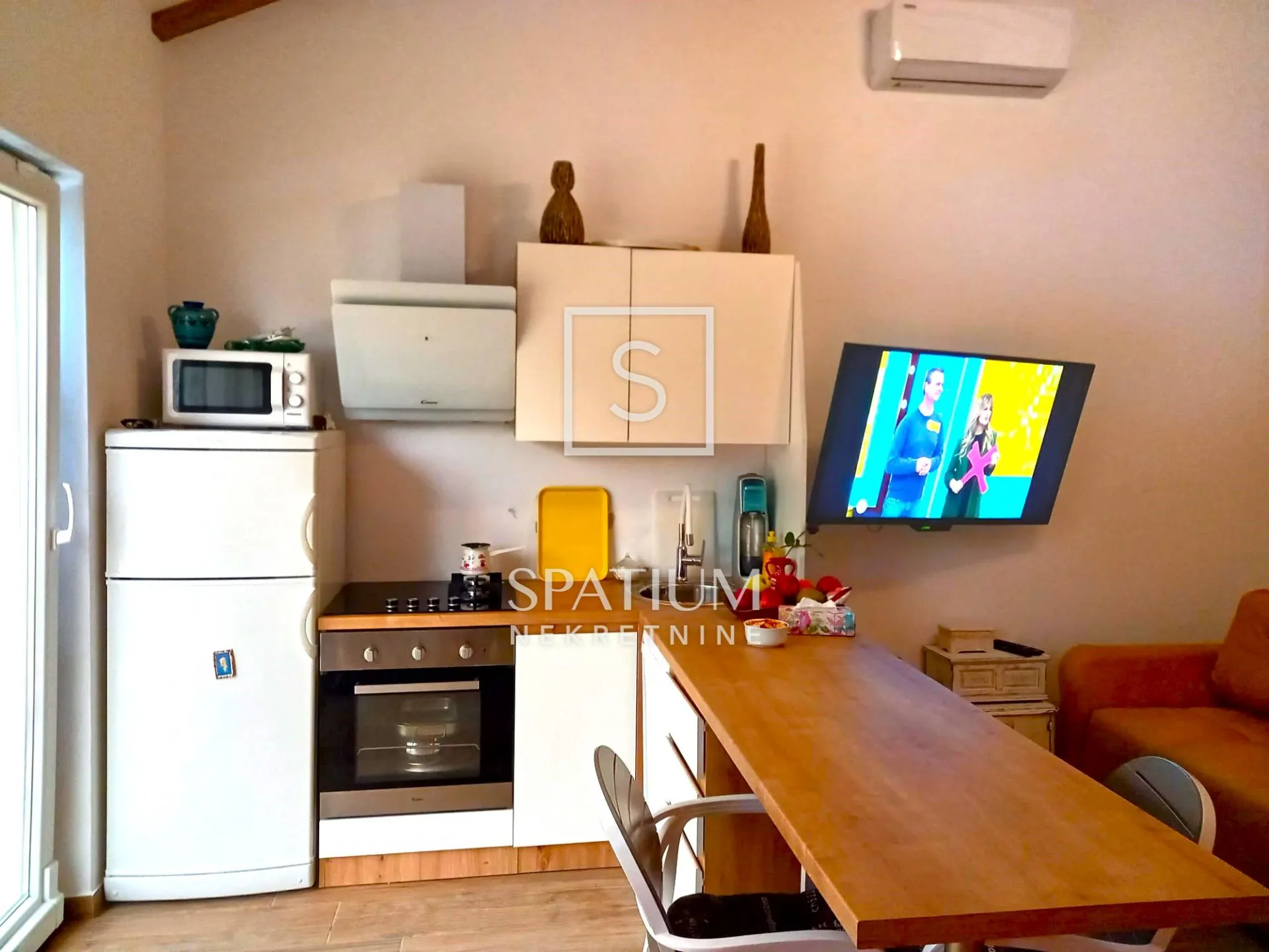 crikvenica, grižane, dvije kuće i bazen - slika 34