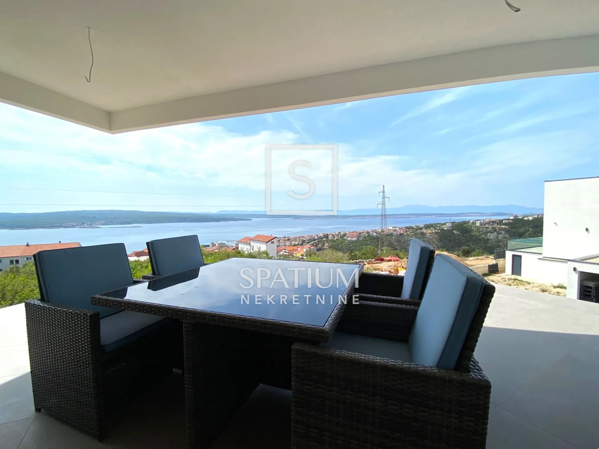 Crikvenica, Moderna Vila S Pogledom