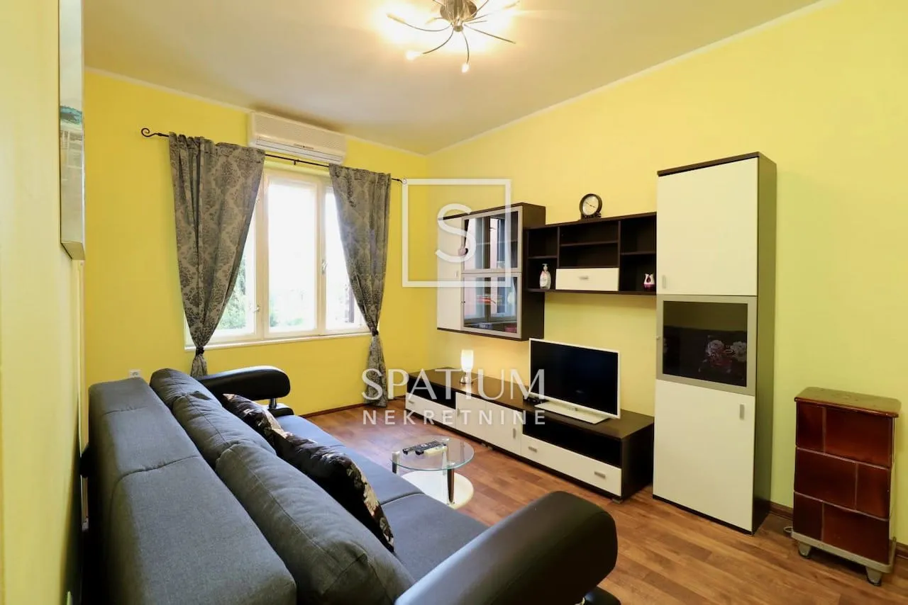 Opatija, Stan Za Investiciju 100 Metara Od Mora