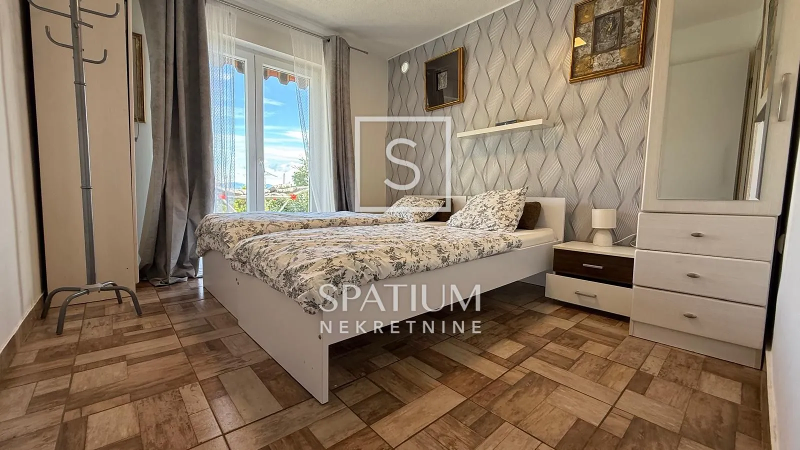 Oprić, Apartmanska Kuća - Oprić, Opatija