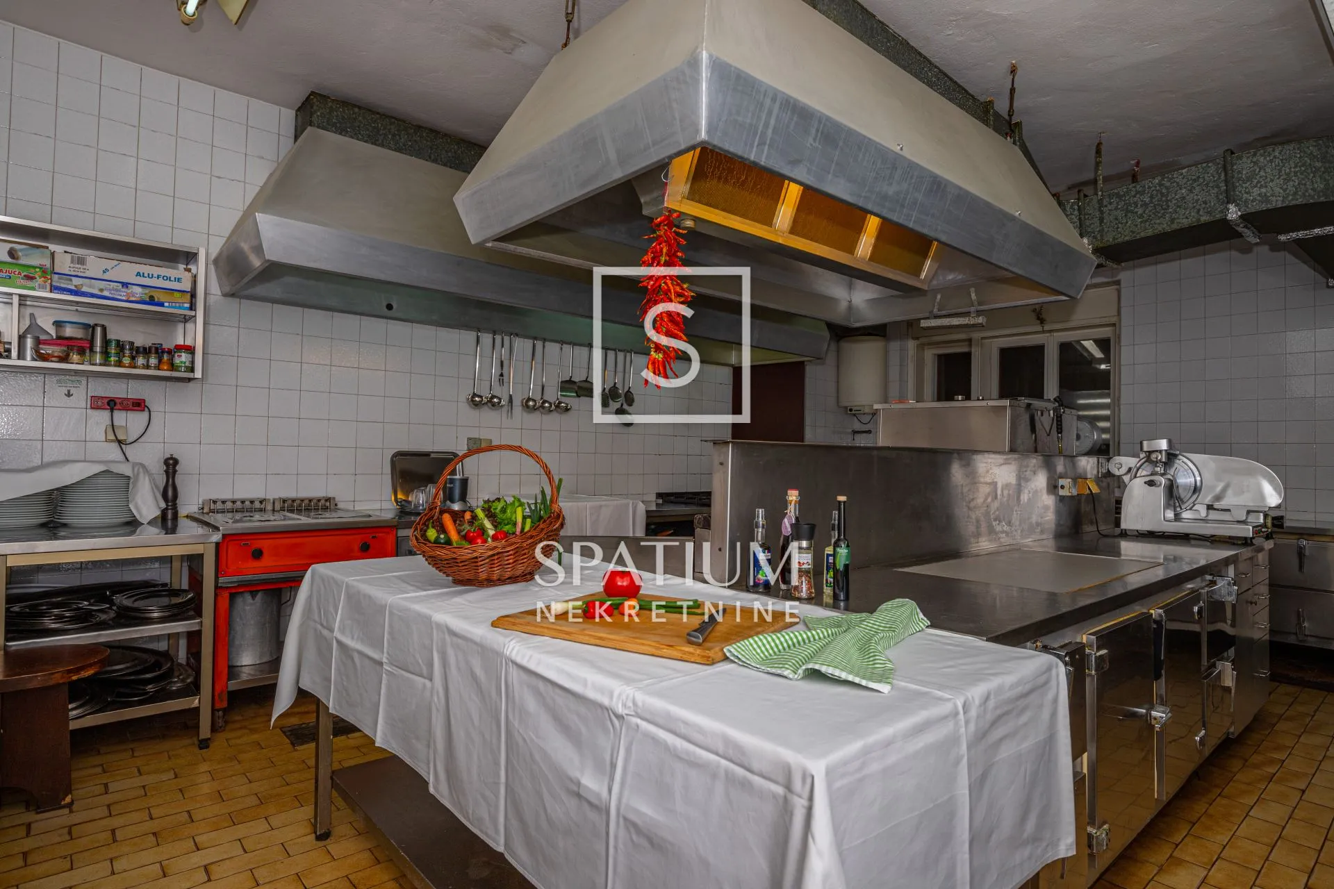 crikvenica, opremljen poslovni prostor - restoran na vrhunskoj lokaciji - slika 3