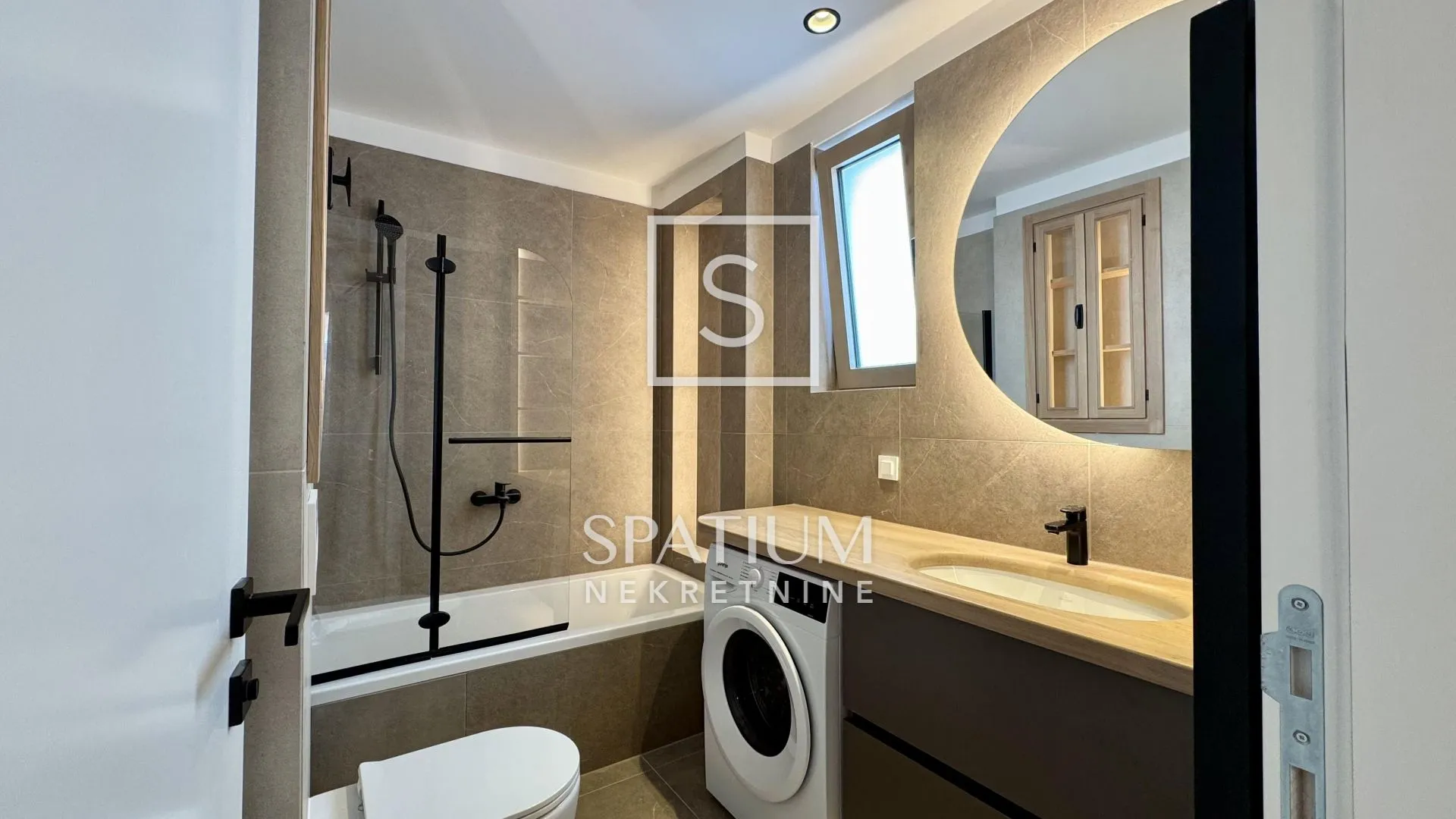 opatija, apartman u strogom centru s parkingom - slika 4