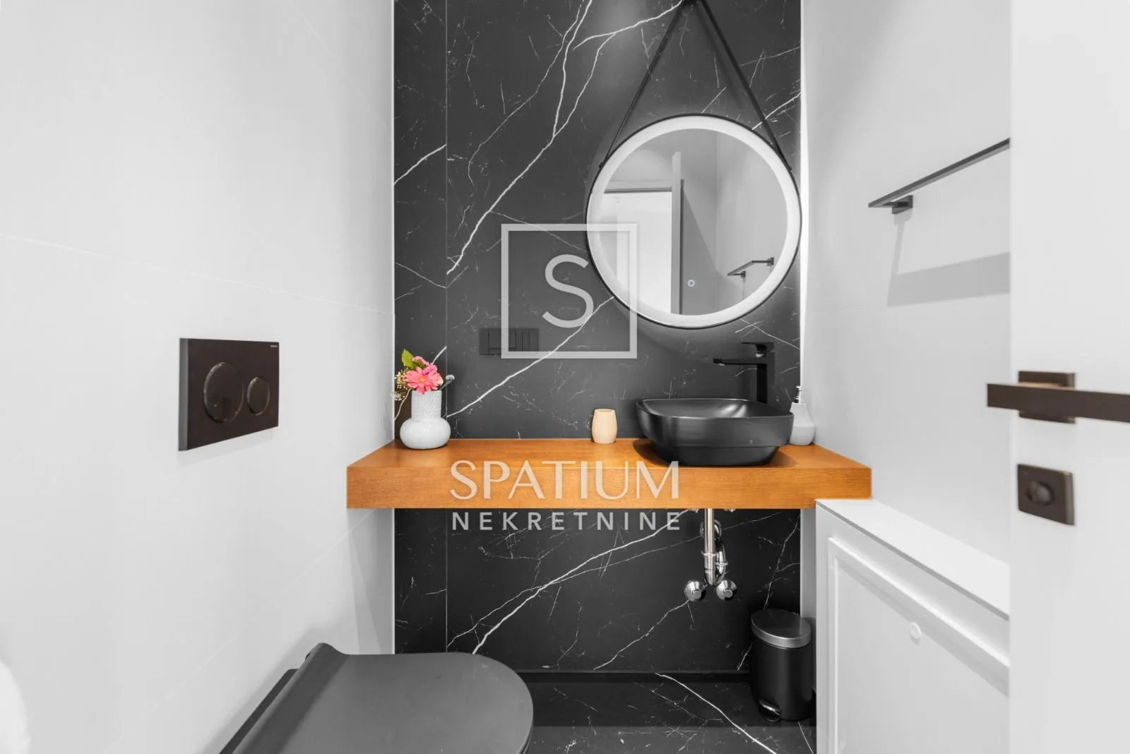 poreč, luksuzni penthouse 600 m od mora s jacuzzijem i panoramskim pogledom - slika 27