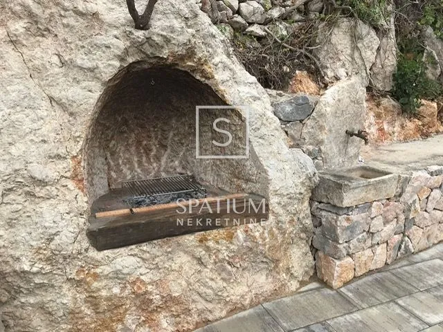 lukovo, kuća sa 4 apartmana i bazenom - slika 13