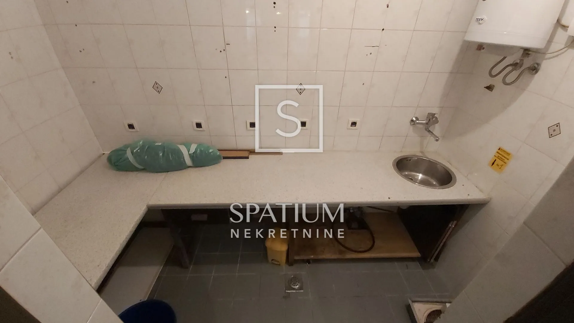 labin, poslovni prostor na atraktivnoj lokaciji - slika 6