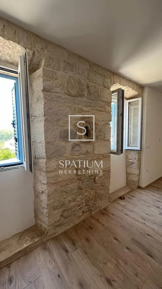 korčula, novouređeni apartman u kamenoj kući - slika 3