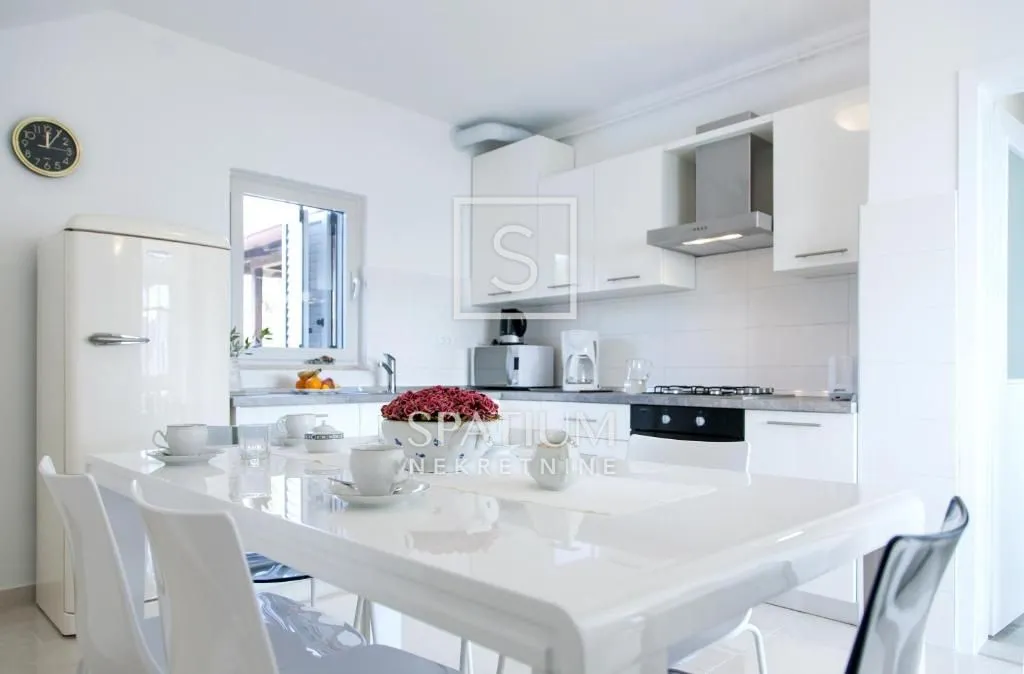 pješčana uvala, kuća s 5 apartmana - slika 2
