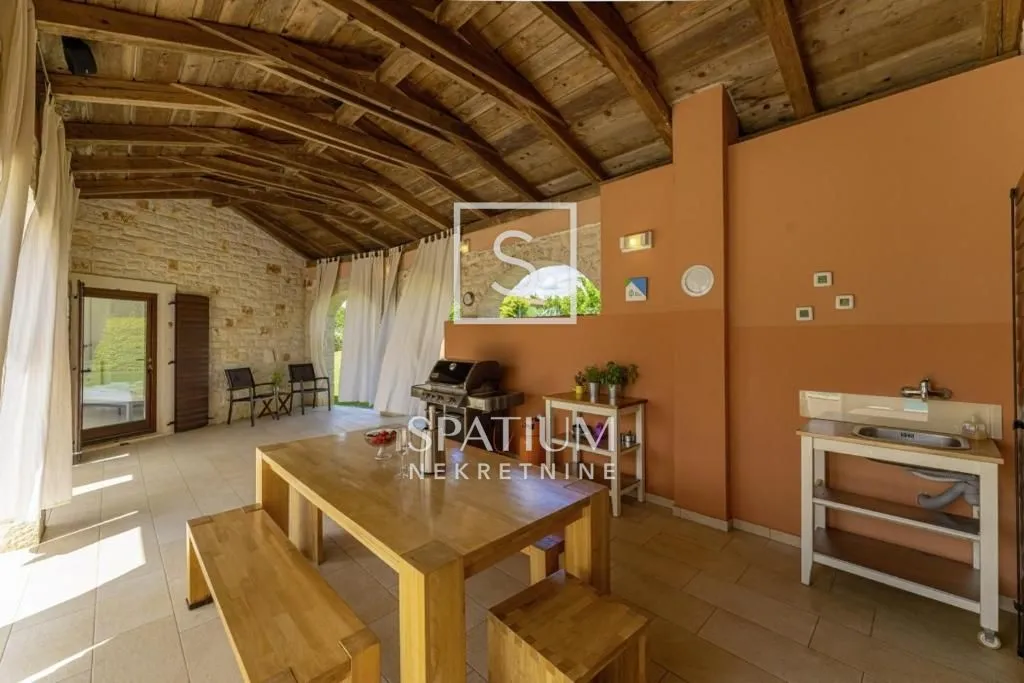 istra, vila s bazenom - slika 20