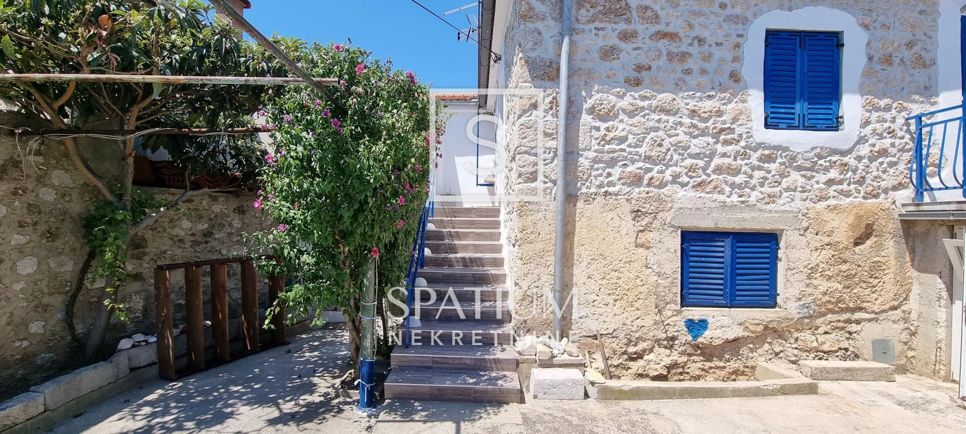 Bribir, Apartman U Staroj Kamenoj Kući - Bribir, Vinodolska općina
