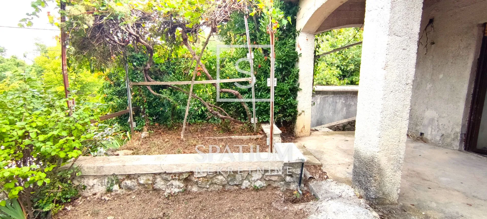 grižane, zemljište s građevinskom dozvolom - slika 3