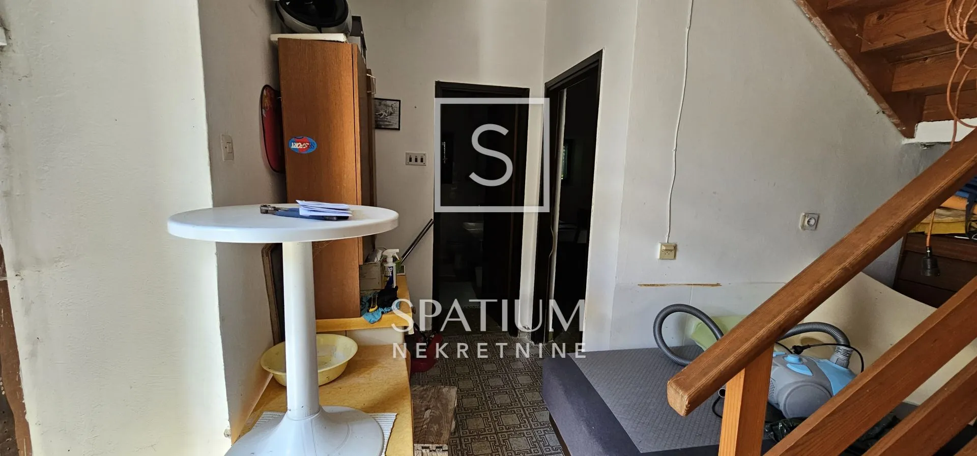 bribir, vinodolska općina, kamena kuća s okućnicom - slika 4