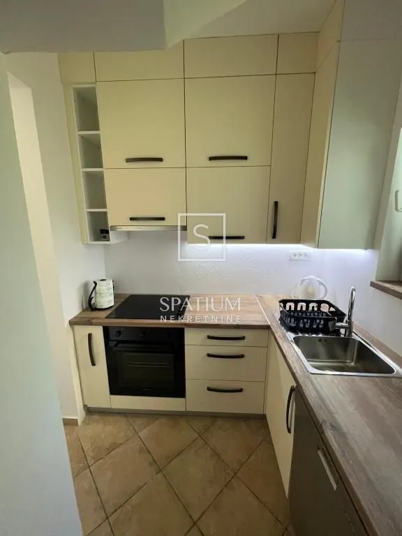 zadar, sukošan, kuća s velikom okućnicom - slika 13