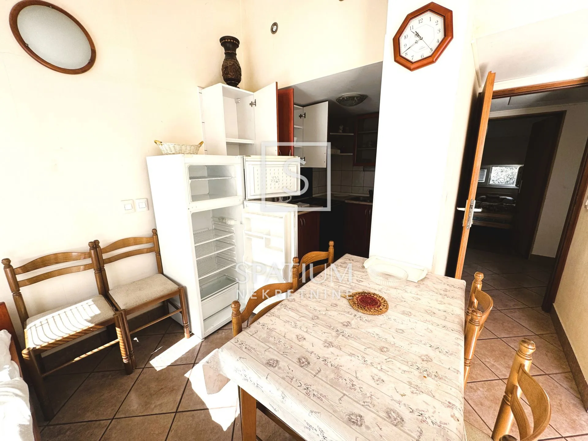 omišalj, kuća sa 6 apartmana na 150m od mora - slika 13