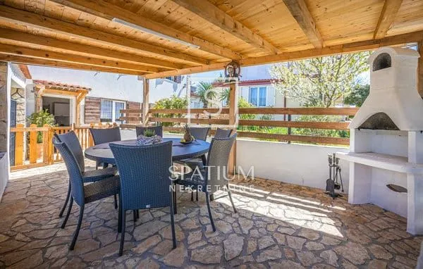 novi vinodolski, kuća s mini wellnessom - slika 16