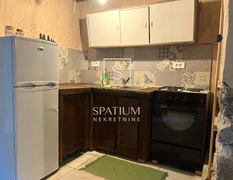 vrbovsko, adaptirana kuća za odmor s okućnicom 7500 m2 - slika 22