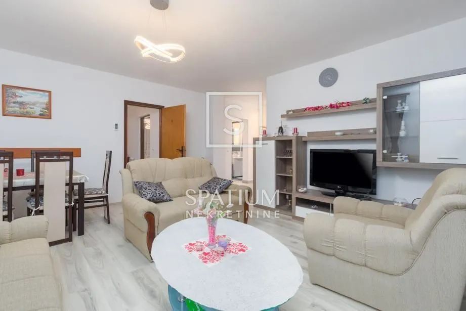 poreč, kuća s pet apartmana - slika 19