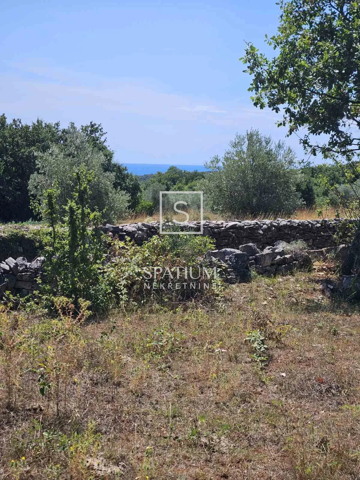 Marčana, Peruški, Zemljište Na Lijepoj Lokaciji - Peruški, Marčana