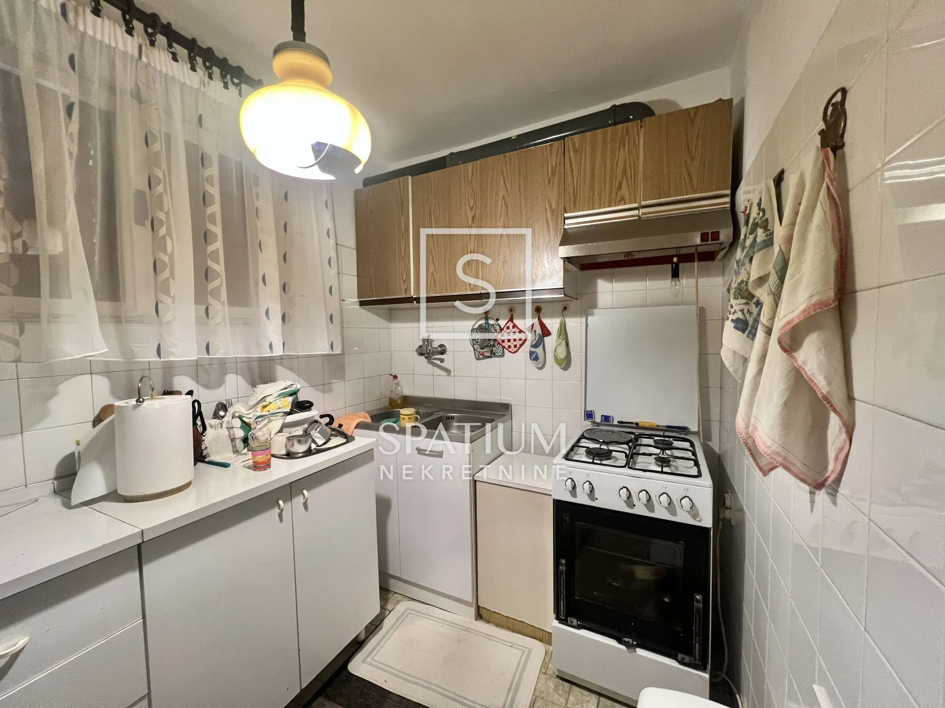 labin, kuća za renovaciju sa okućnicom na 5 min od centra grada - slika 5