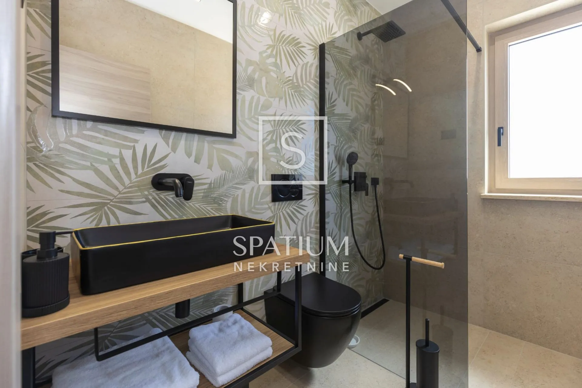 labin, vila s bazenom - slika 25