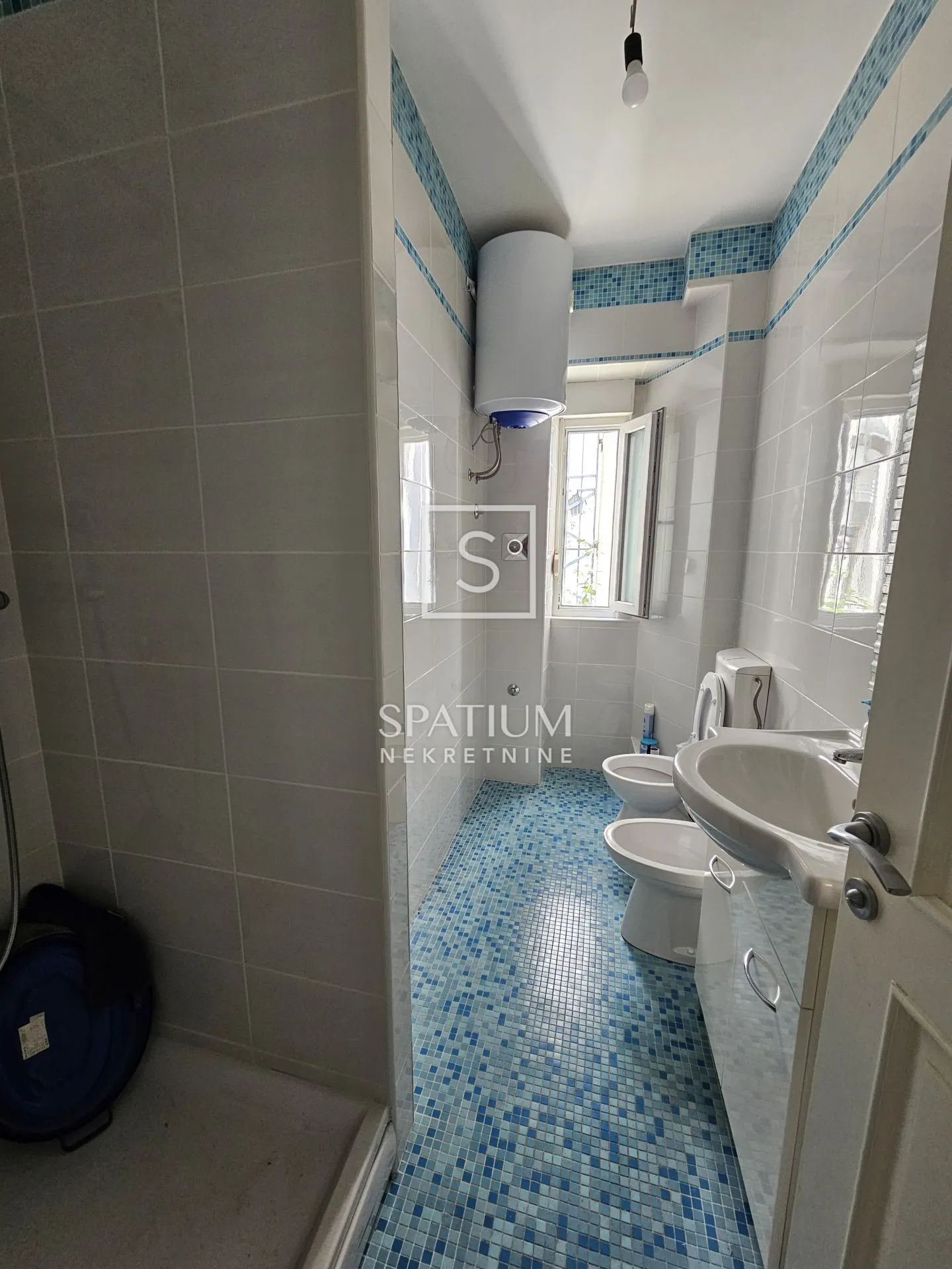 centar, poslovni prostor 17m2 - slika 3