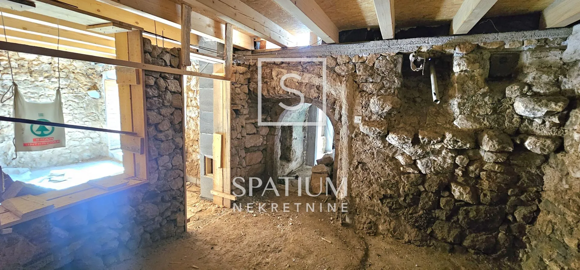 vinodolska općina, grižane, primorska kamena kuća - slika 3