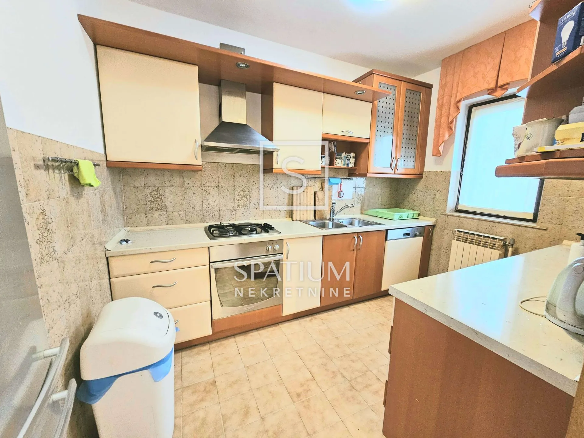 labin, samostojeća kuća - slika 20