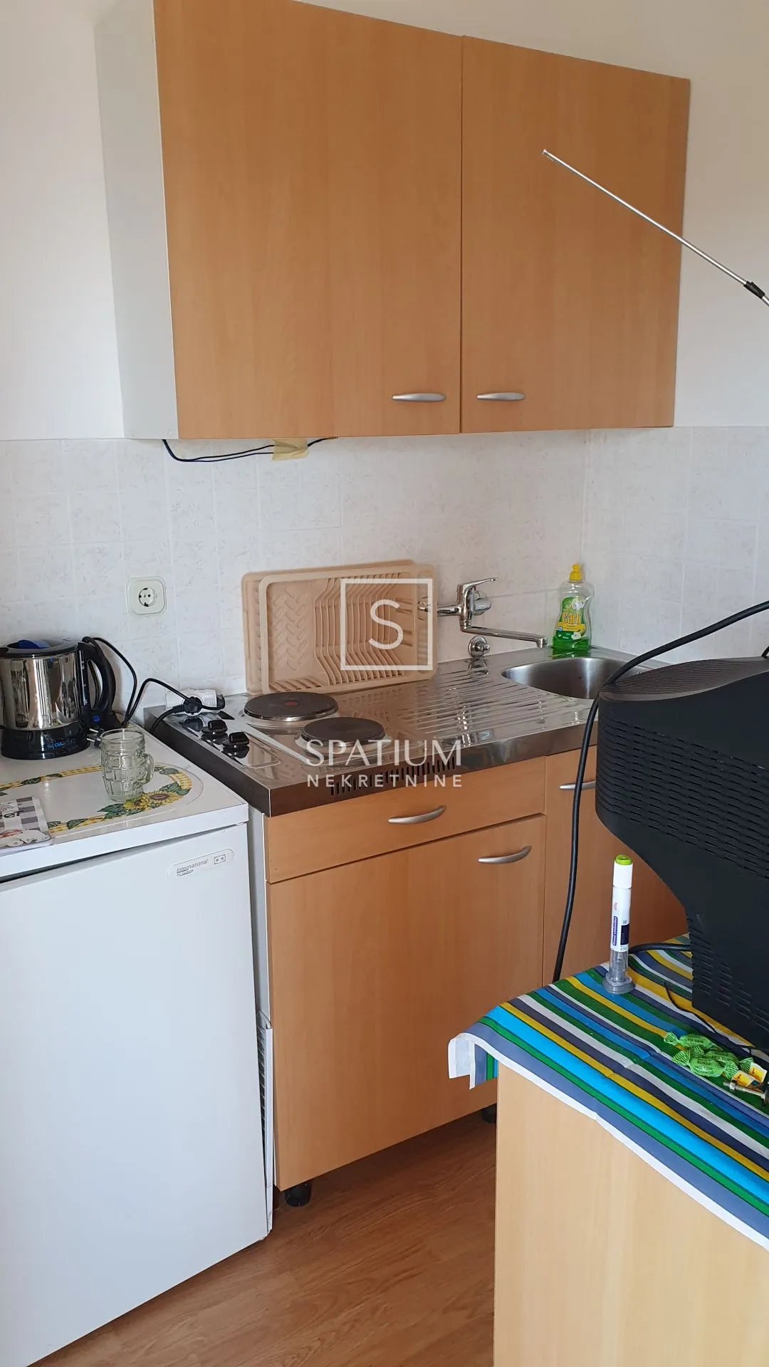 novi vinodolski, dvojna kuća sa četiri apartmana - slika 10