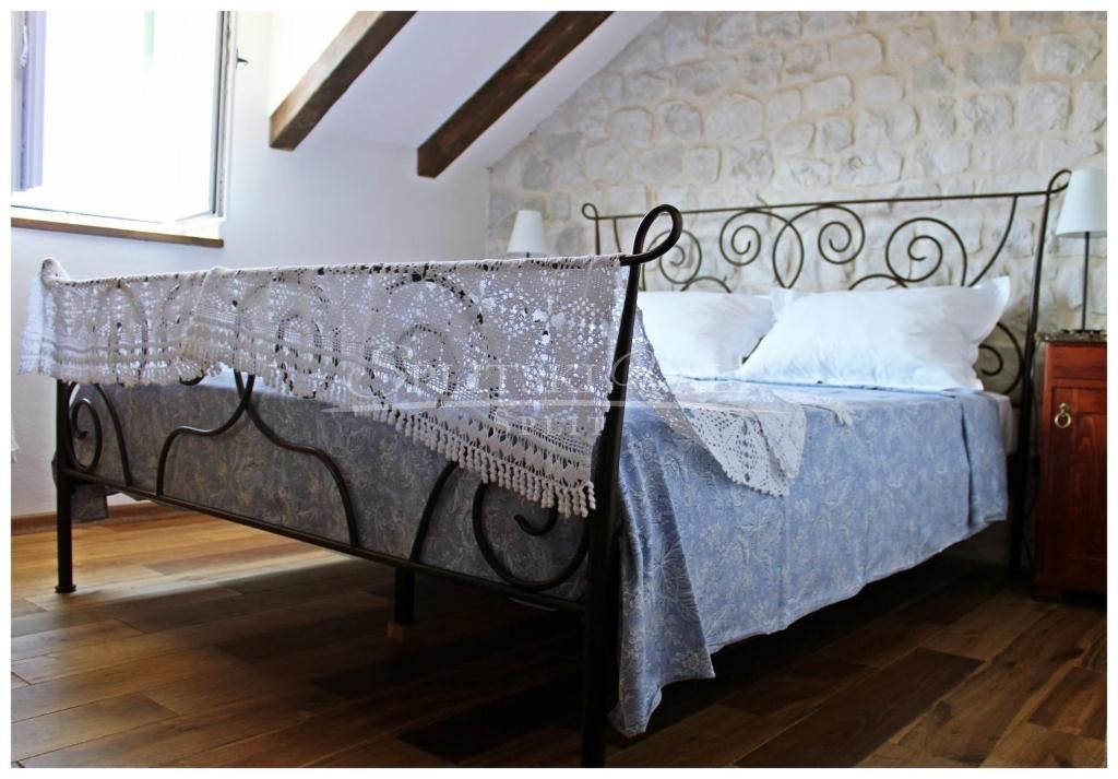 kamena vila s bazenom, dugoročan najam - vrsine - slika 12