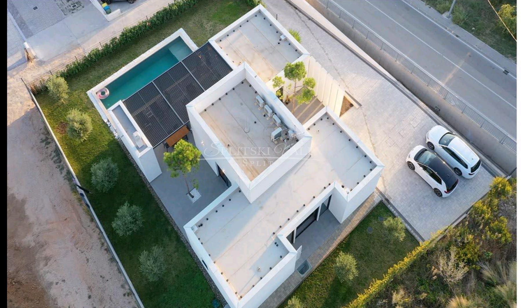 ekskluzivno-luksuzna villa za dugoročan najam - slika 2
