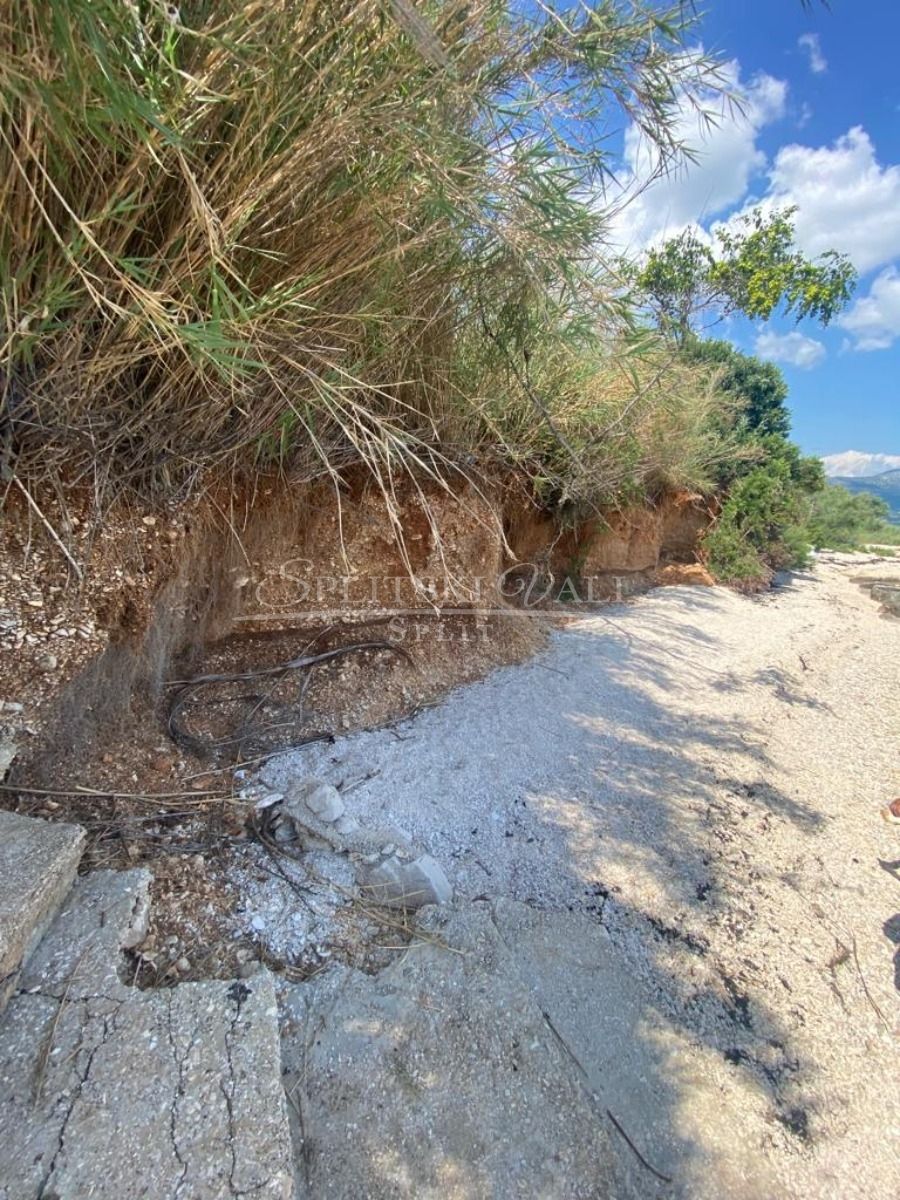 kaštel štafilić - građevinsko zemljište pored mora 1663m2 - slika 3