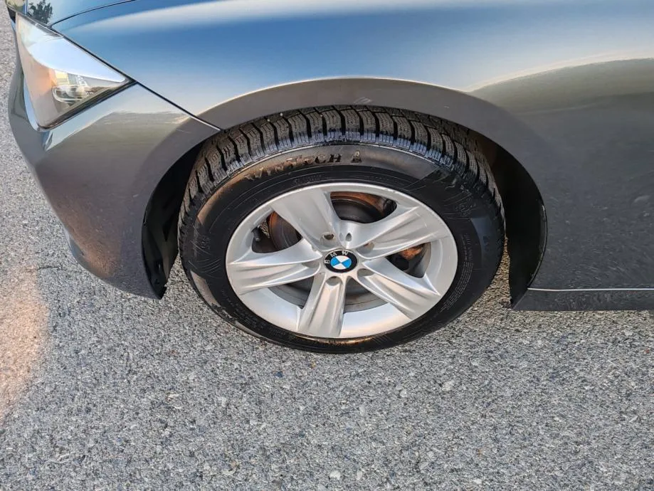 bmw serija 3 318d 202000 , 2013 , reg 04/2026 - slika 7