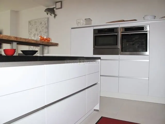 matulji, troetažni stan, 200 m2, 4s+db, s garažom - slika 4