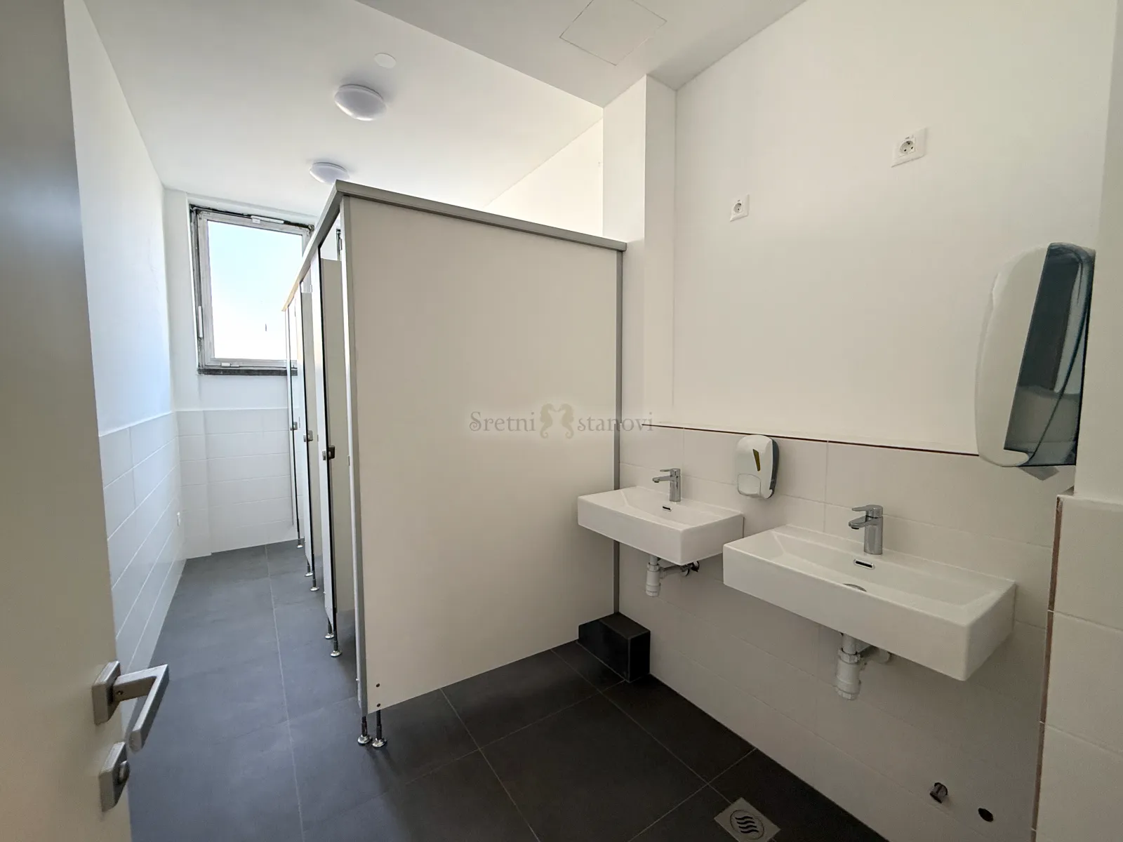 najam ured rudeš, zagreb, režije u cijeni - slika 8