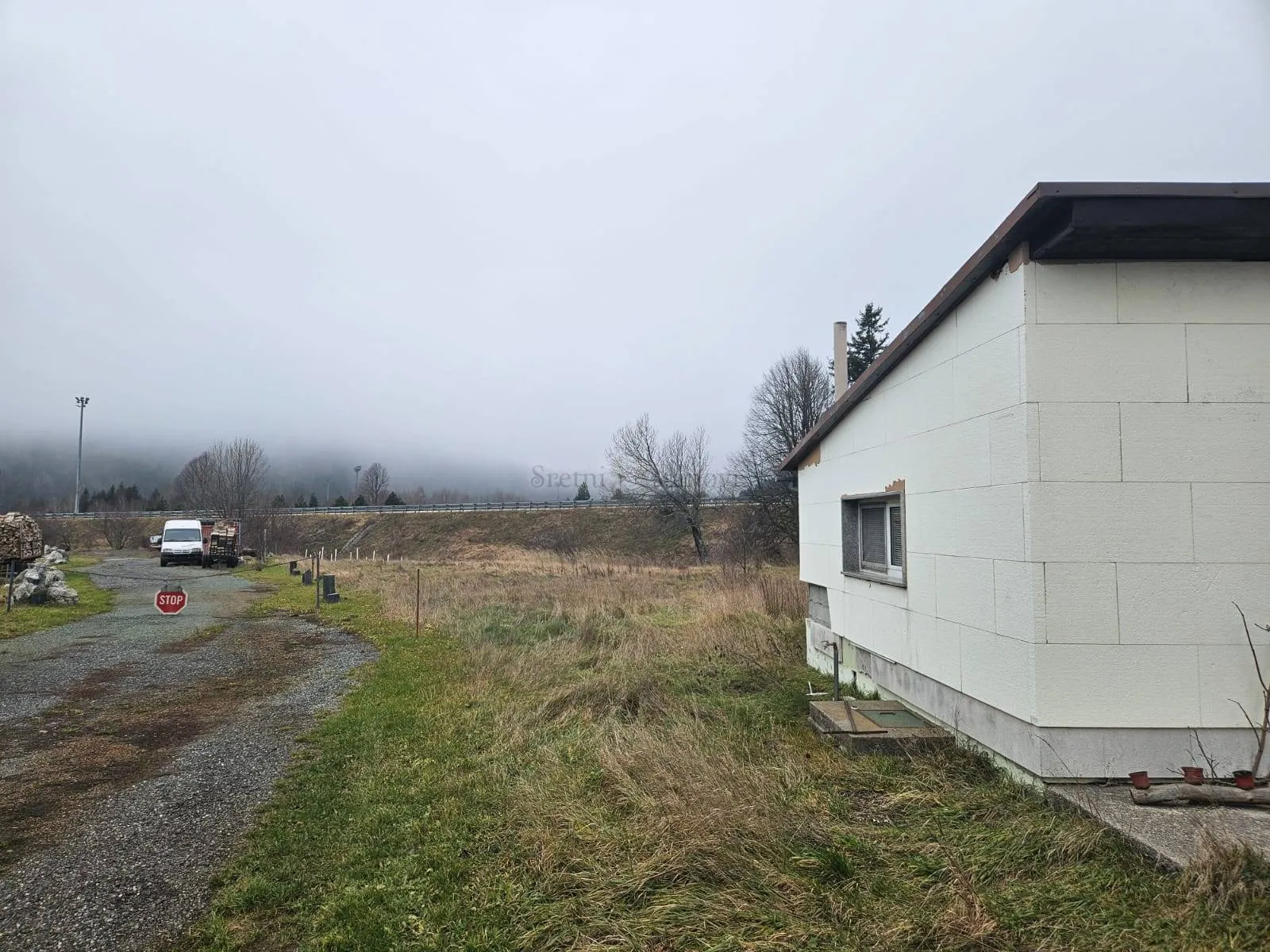 kuća s velikom okućnicom fužine, vrata, parcela 3266m2 - slika 10