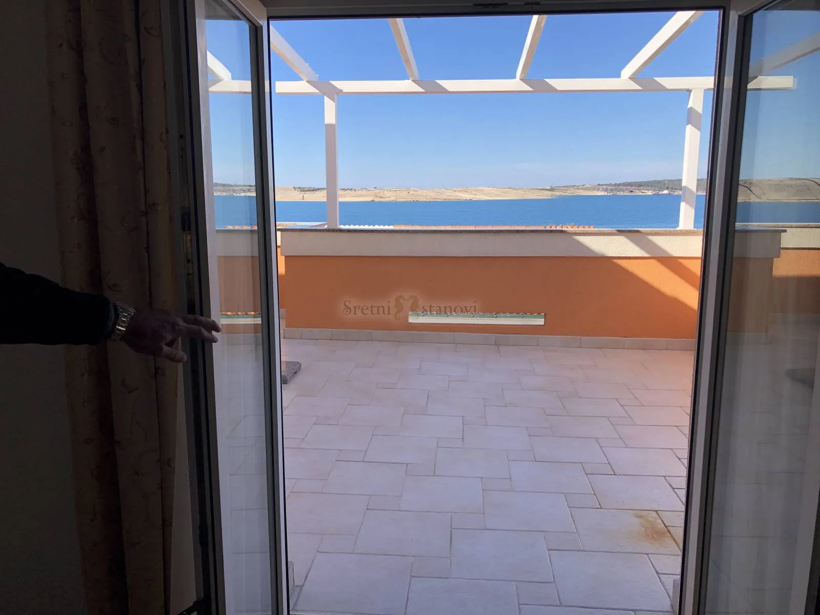 vidalići, kuća s 5 apartmana i garažom, drugi red od mora - slika 22