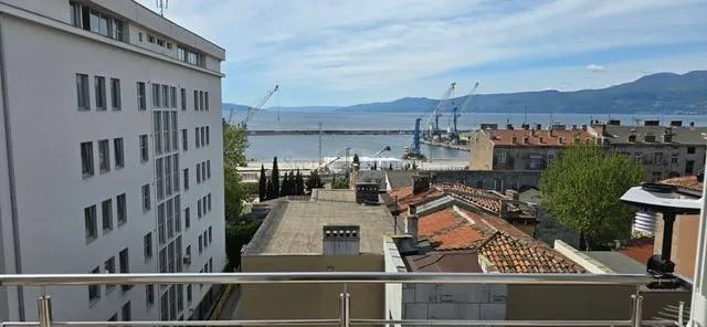 rijeka, najam , centar, 93 m2, 2s+db, lijepi stan s balkonom - slika 17