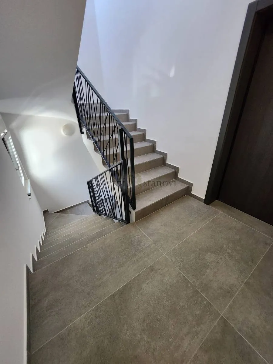 penthouse - novogradnja (zagreb- kustošija) - slika 11