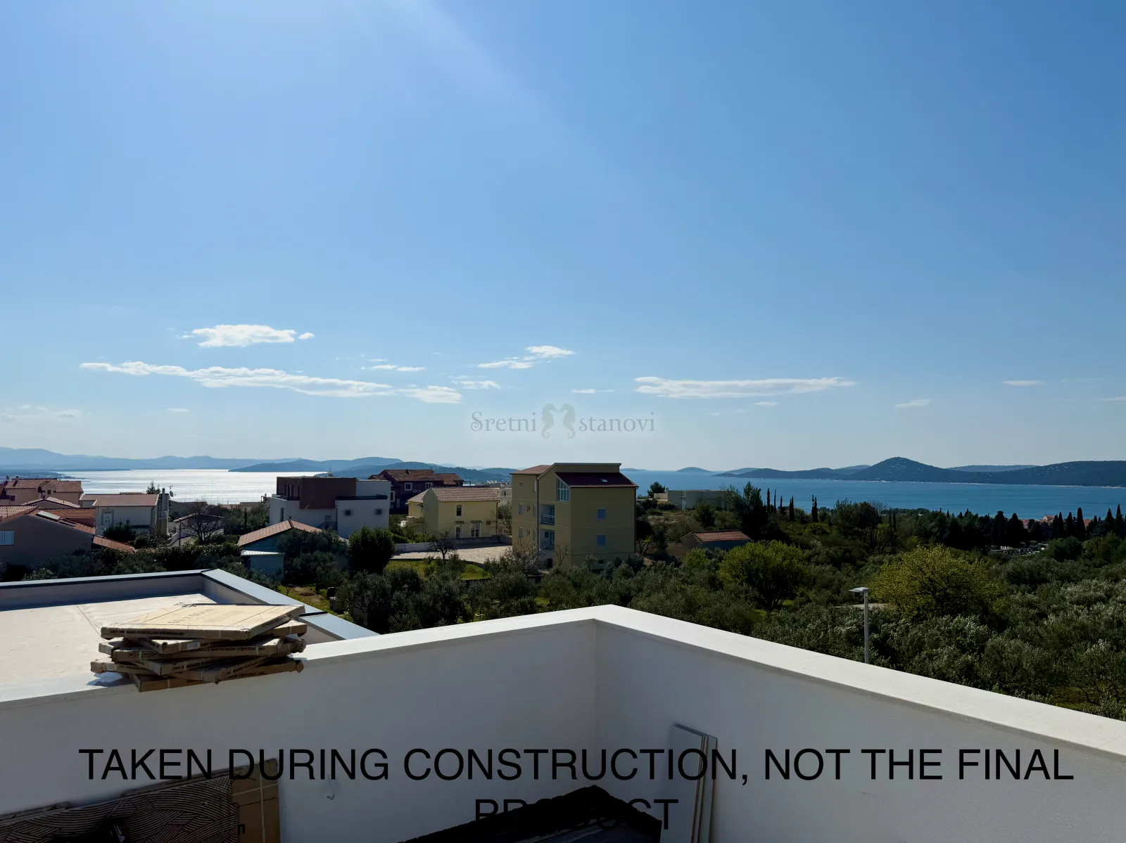 luksuzna kuća s bazenom i krovnom terasom vodice, pogled na more, prilika - slika 8
