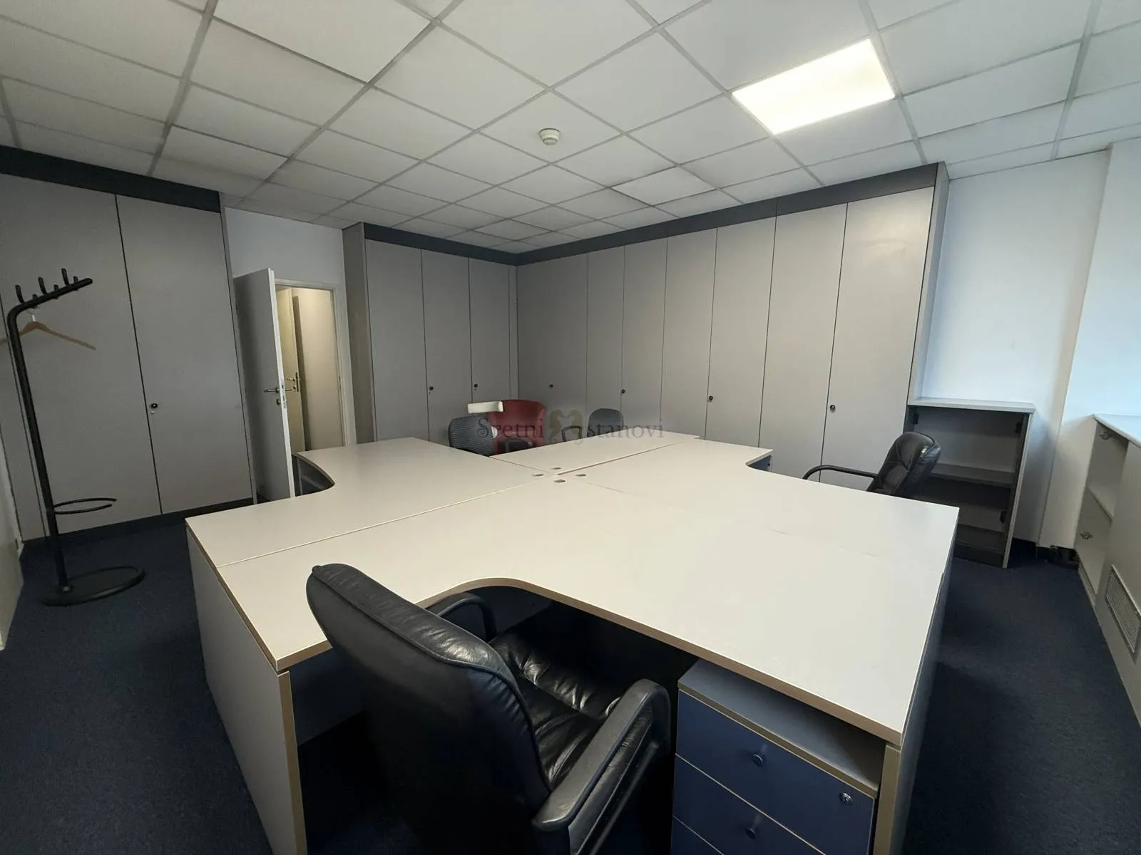 iznajmljuje se uredski prostor- 31,00 m2- trnje - slika 3