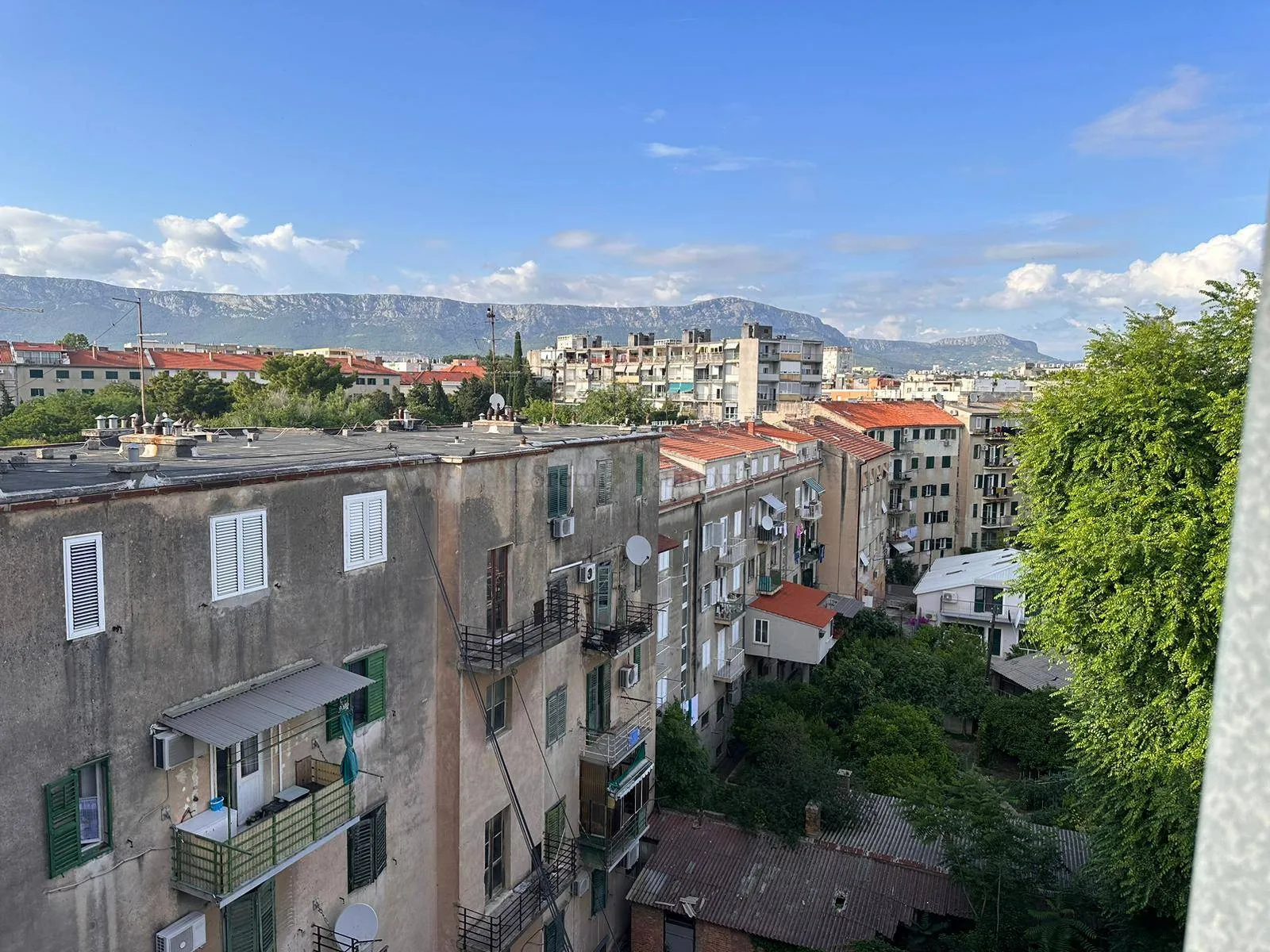 split, centar grada, odličan 4s + db stan, prilika - slika 20