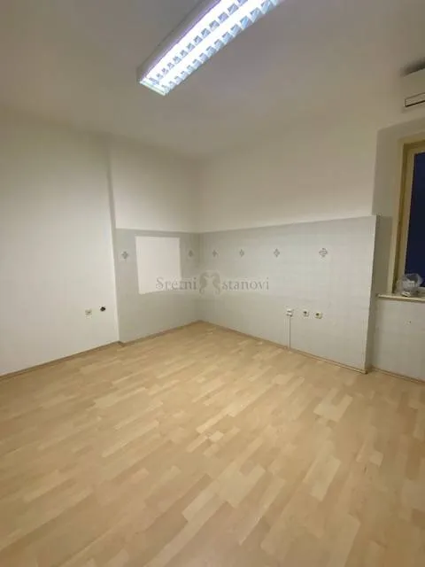 rijeka, centar, 62 m2, poslovni prostor za najam - slika 2