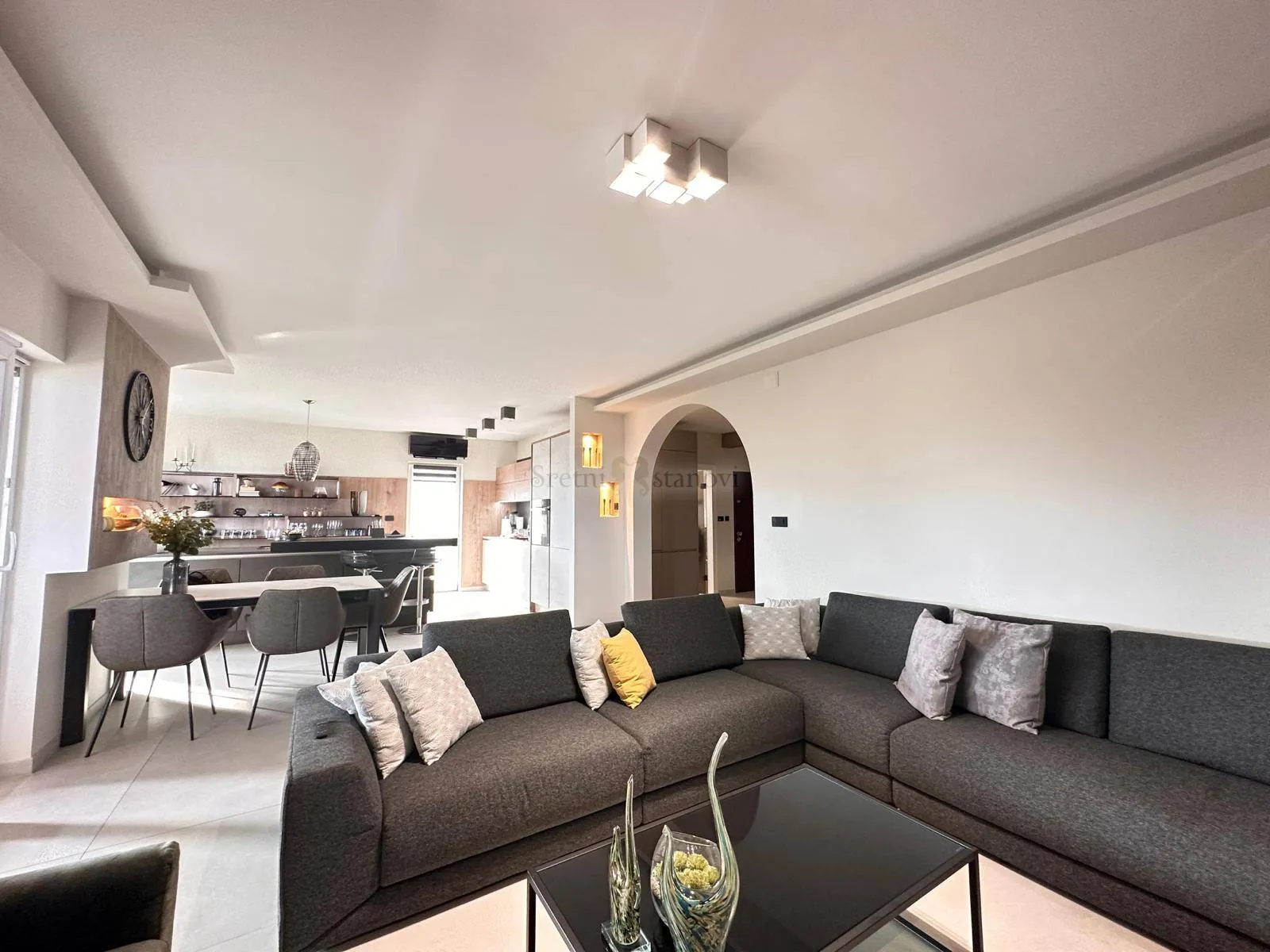 hosti, luksuzni penthouse s pogledom na more - slika 6