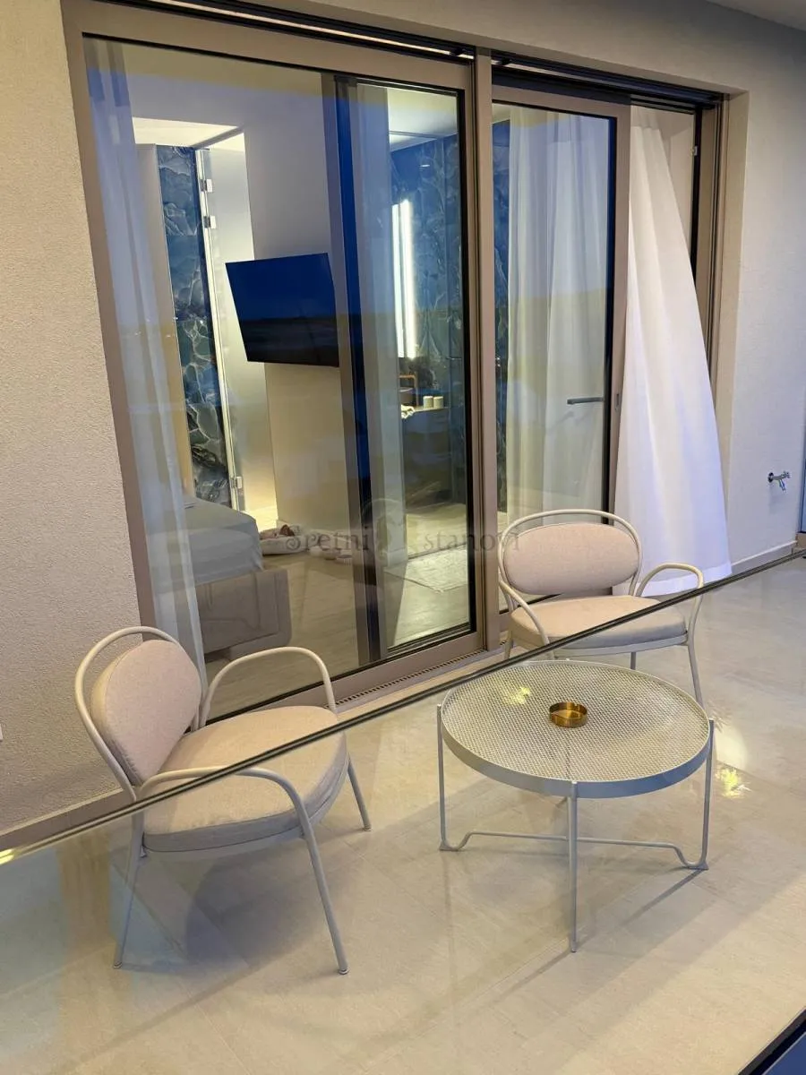 luksuzna kuća caska, pogled na more, bazen, sauna, otok pag - slika 34
